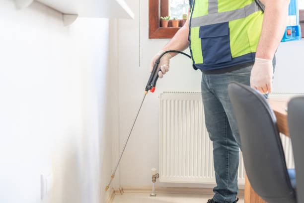 Best Best Pest Control Companies  in Myrtletown, CA